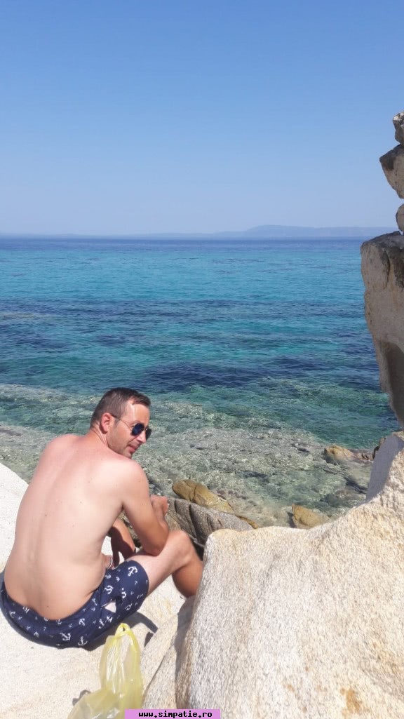 matrimoniale barbati sector 4