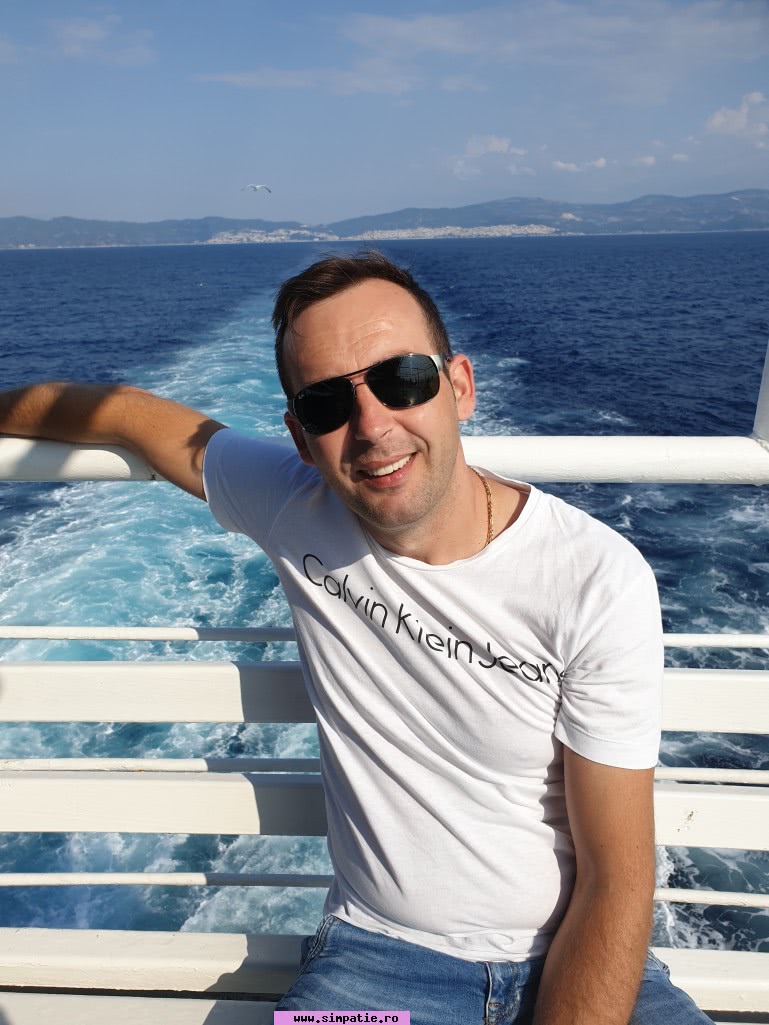 matrimoniale barbati sector 2