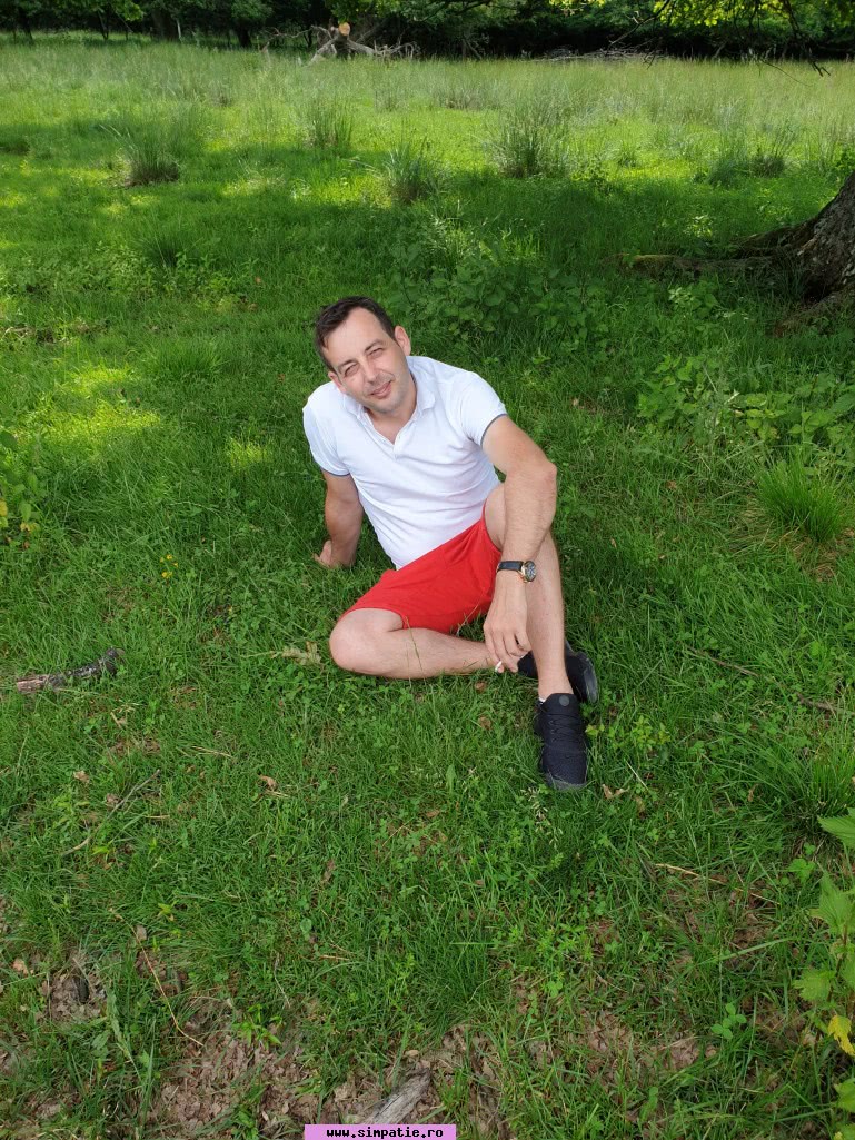 barbati singuri sector 1