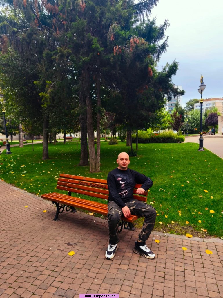 gigolo targu frumos