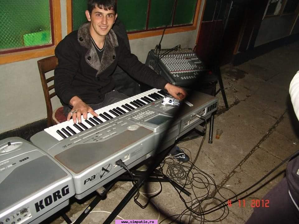 barbati singuri sector 2