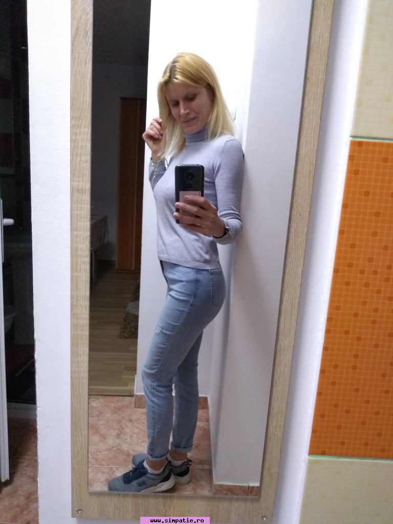 femei mature care se fut