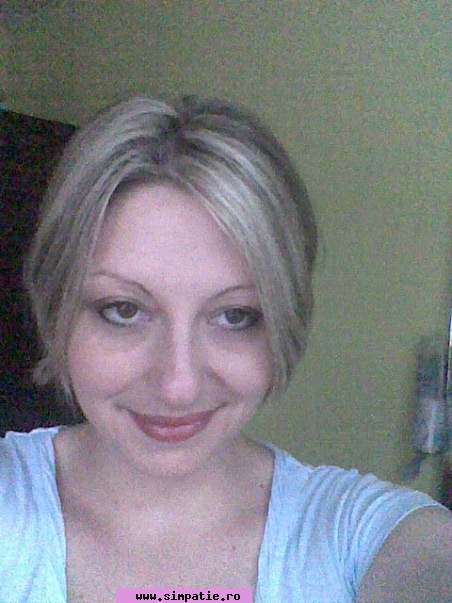 fete singure care cauta iubit