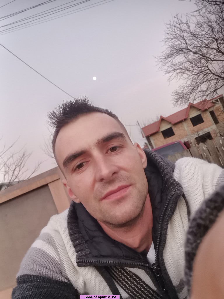 barbati singuri valenii de munte