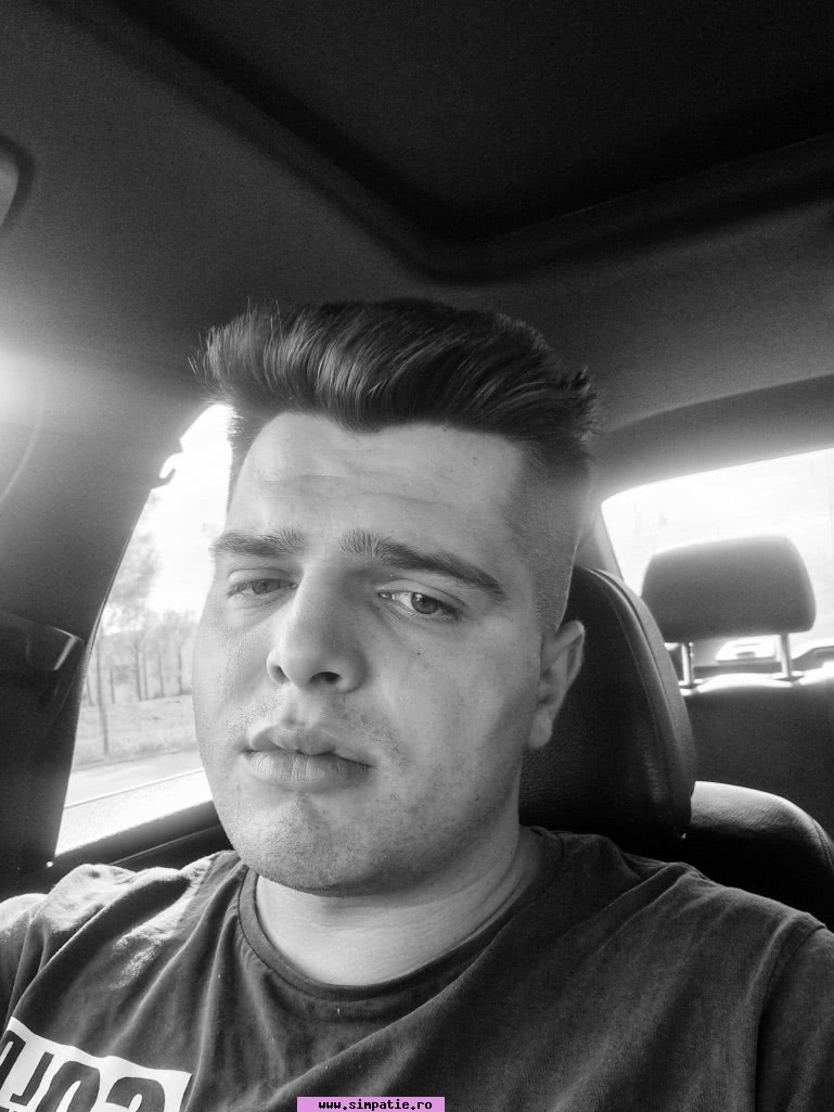 barbati targu frumos