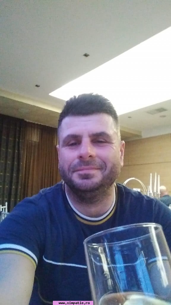 saituri de socializare