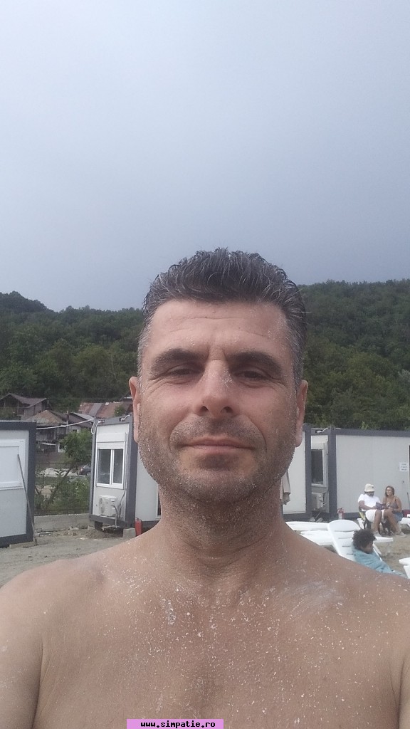 matrimoniale barbati titu