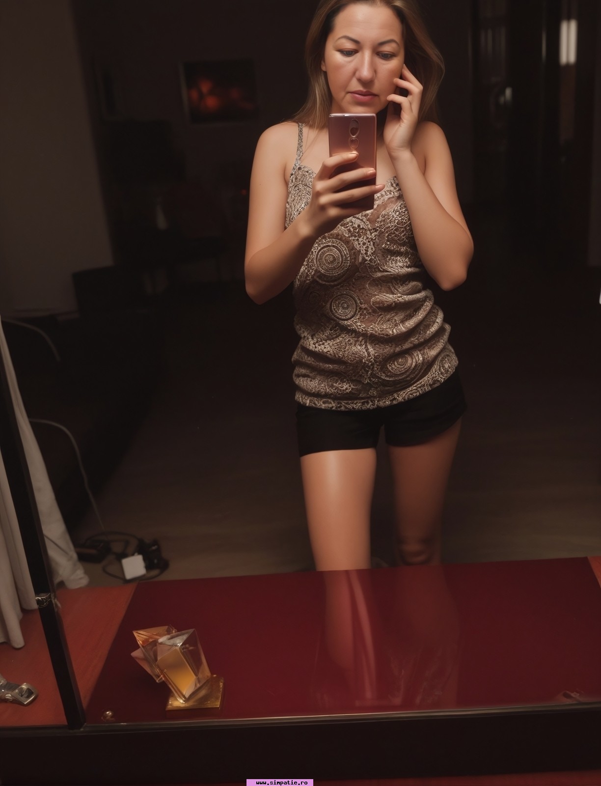 femei singure cu telefon