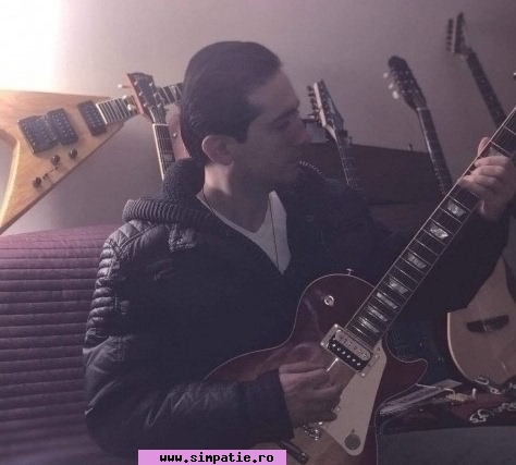 matrimoniale barbati harlau