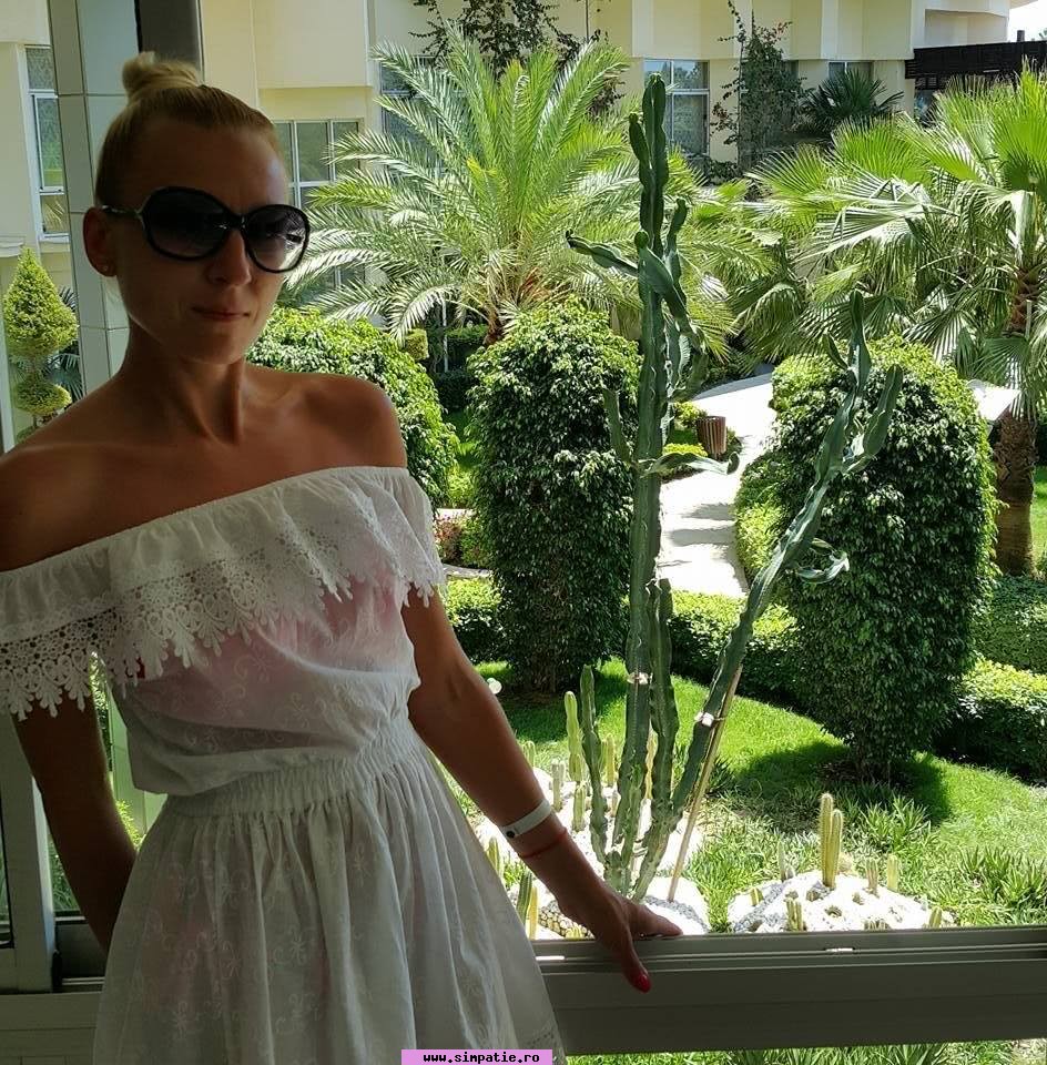 fete singure cauta iubit