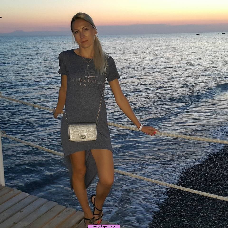 fete singure care cauta iubit