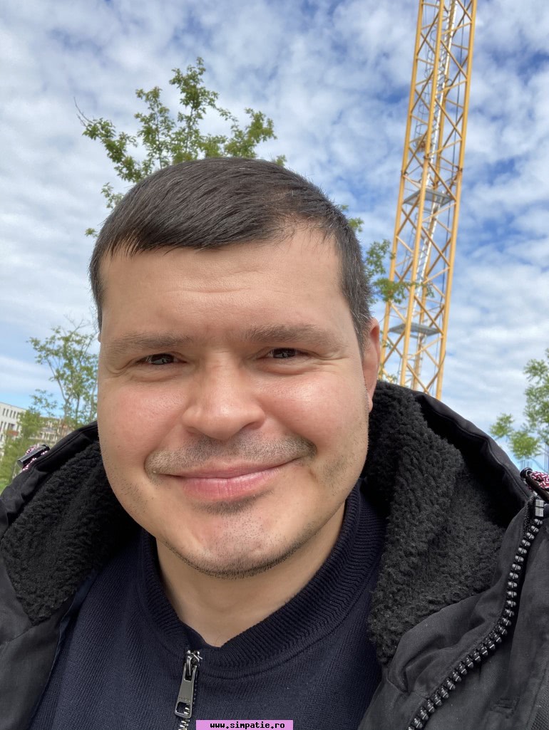 barbati singuri busteni