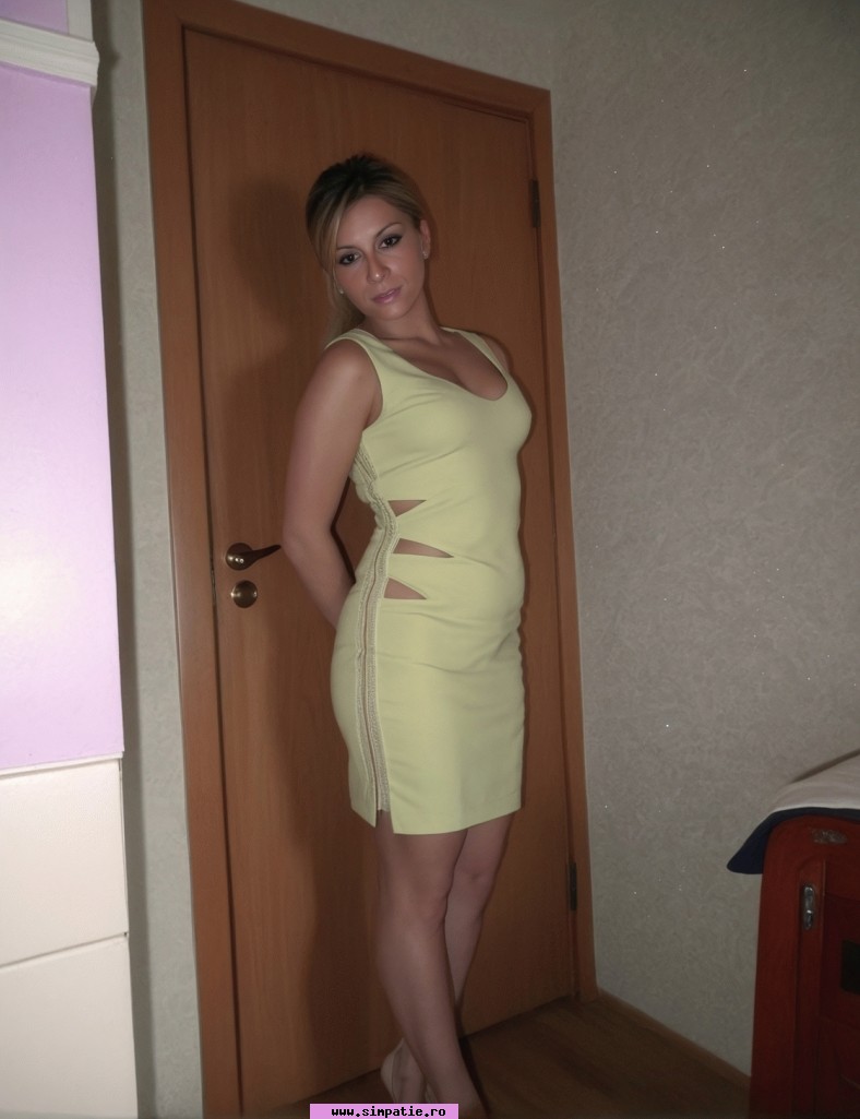 fete singure iasi