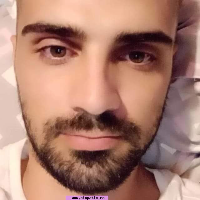 barbati singuri sector 4