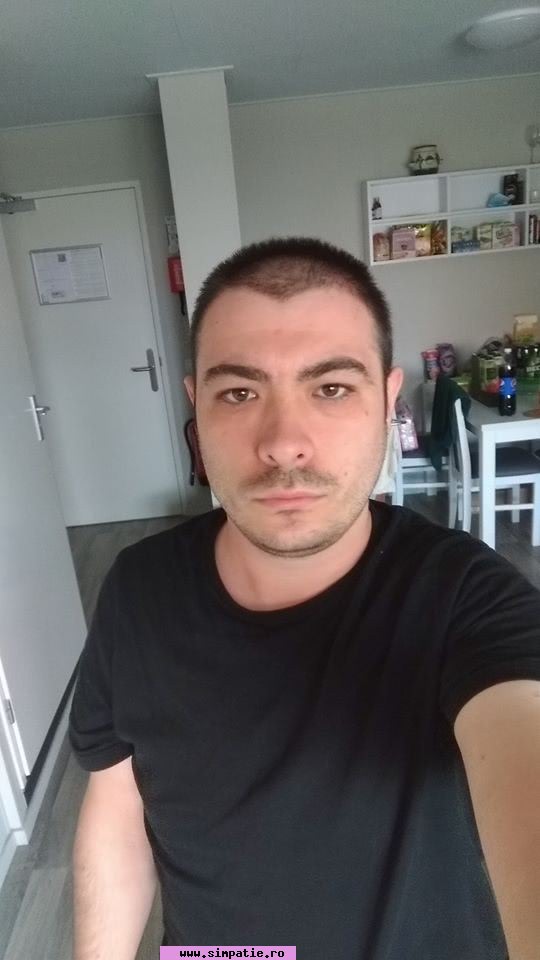 barbati singuri ovidiu