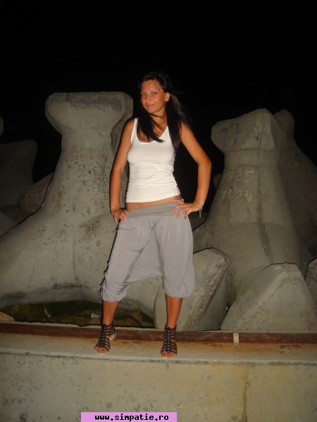 femei singure cu copil