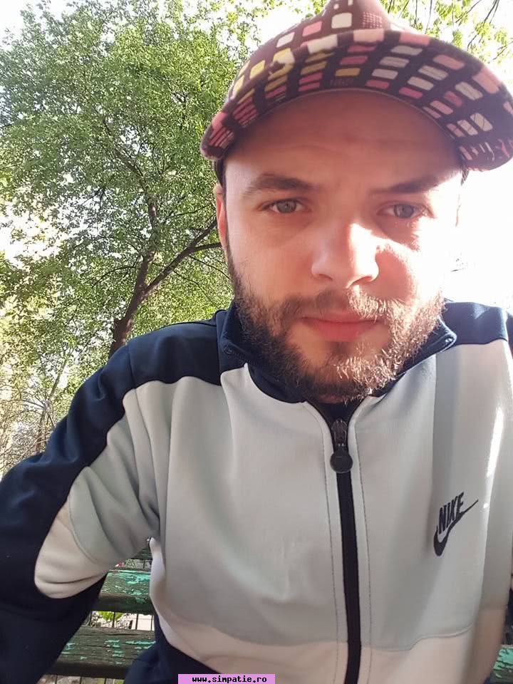 matrimoniale barbati sector 4