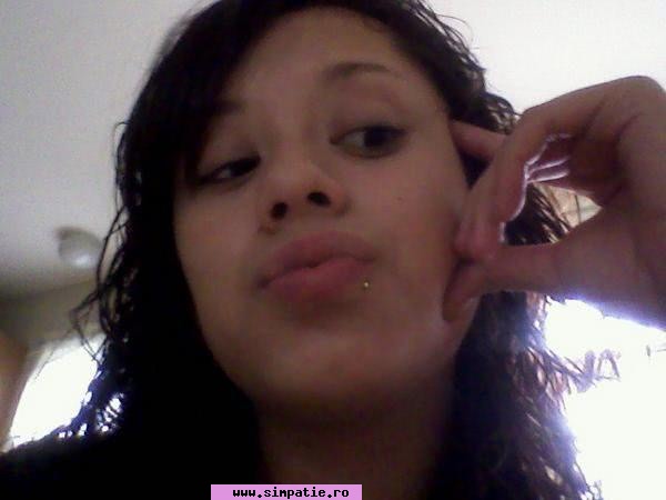 romanian girl for friendship