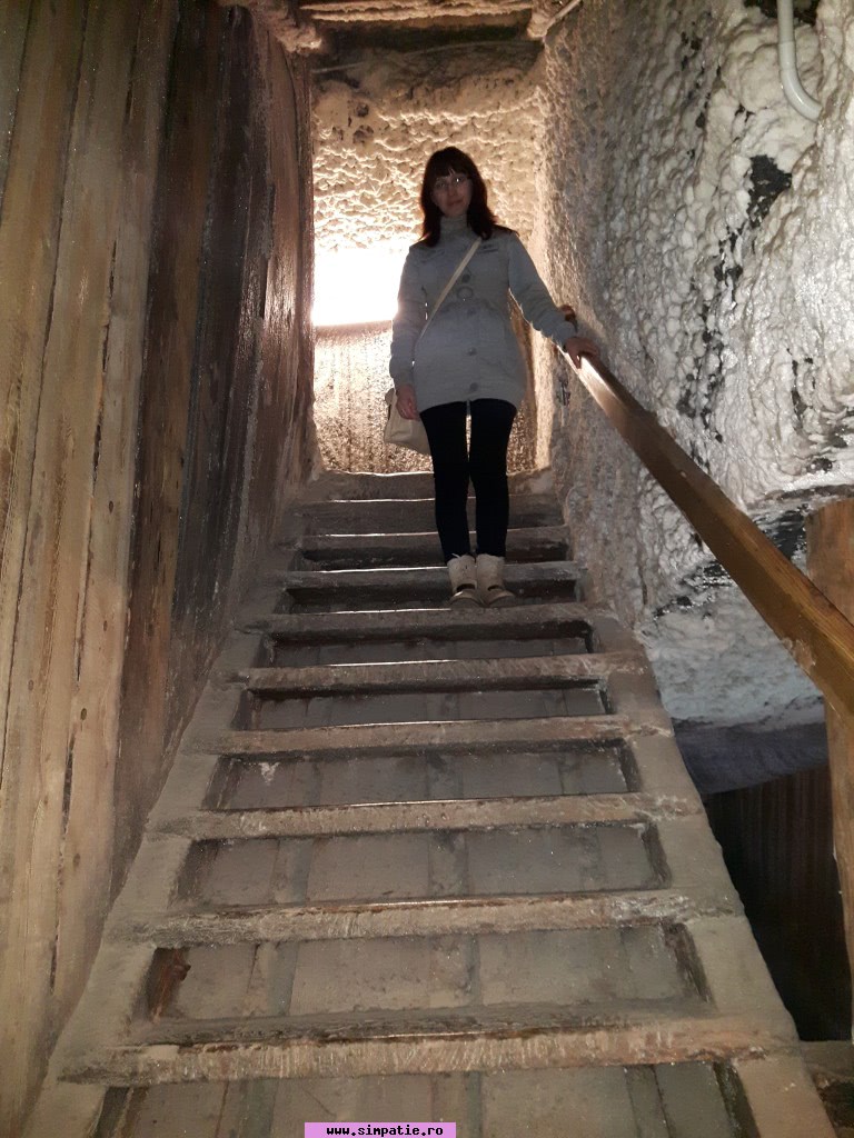 femei singure fara copii