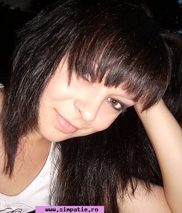 fete singure care cauta jumatatea