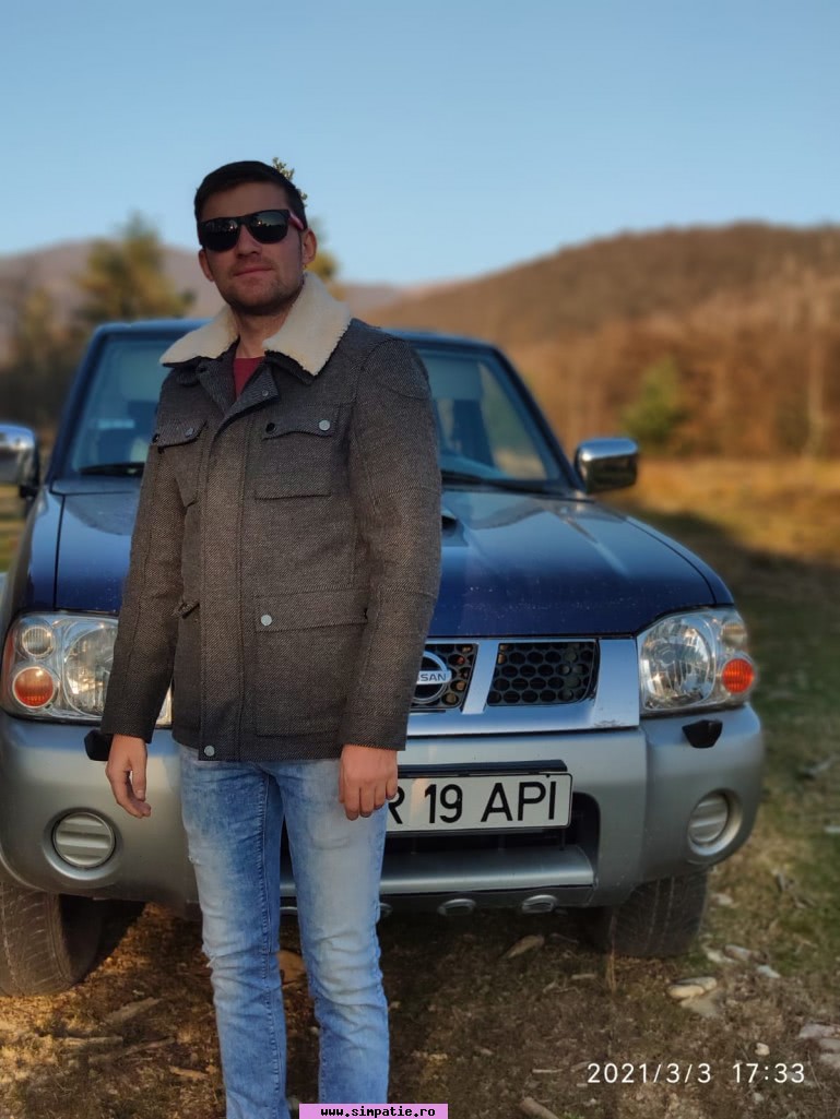 barbati singuri chisineu cris