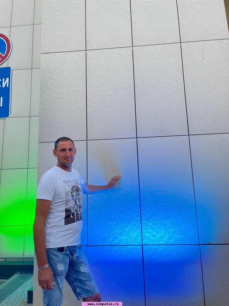 matrimoniale barbati sector 4