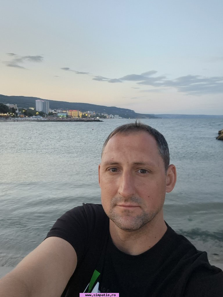 matrimoniale barbati sector 4