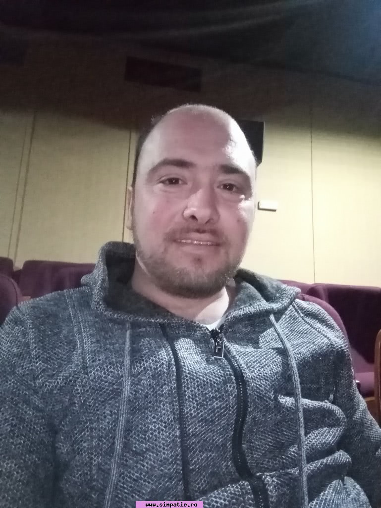 barbati singuri marasesti