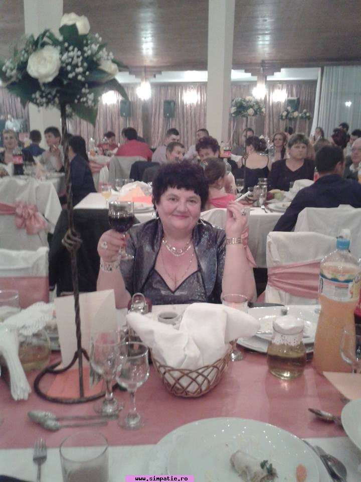 matrimoniale caras severin