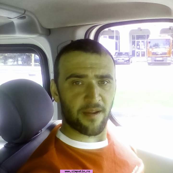 barbati singuri sector 1