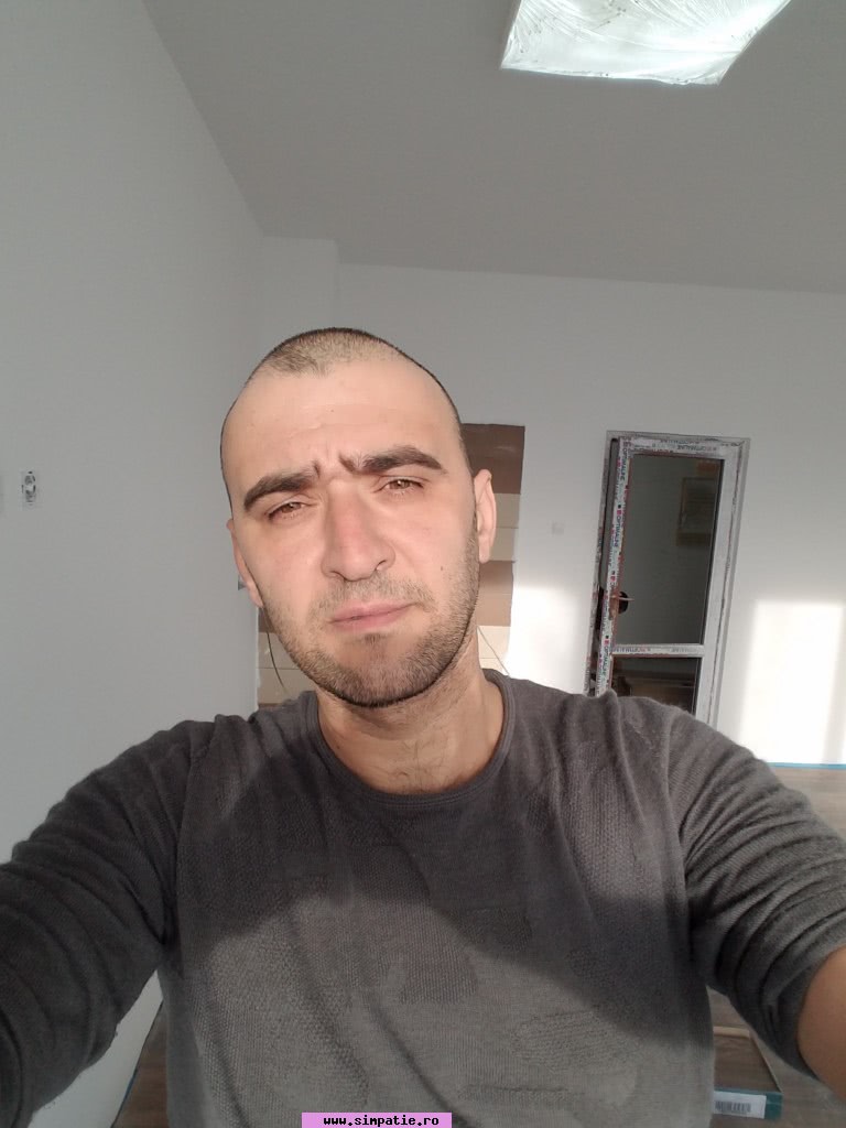 barbati singuri sector 1