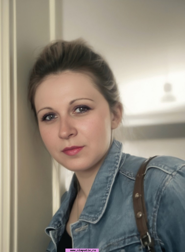 femei fara lenjerie intima