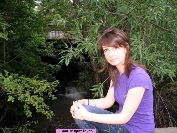 matrimoniale femei singure cu poza