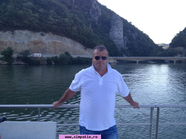 saituri de socializare