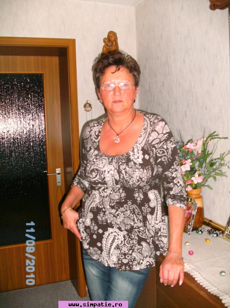 femei Deva
