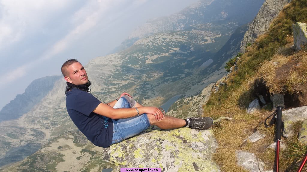 matrimoniale barbati victoria