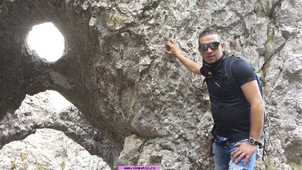 matrimoniale barbati victoria