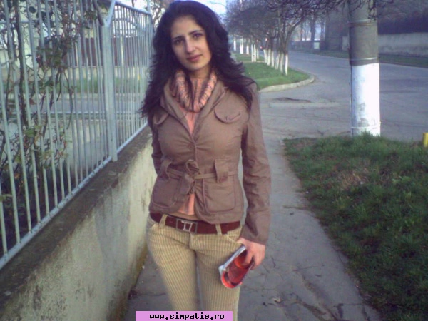 femei singure sannicolau mare