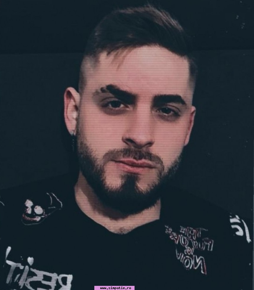 barbati singuri comanesti